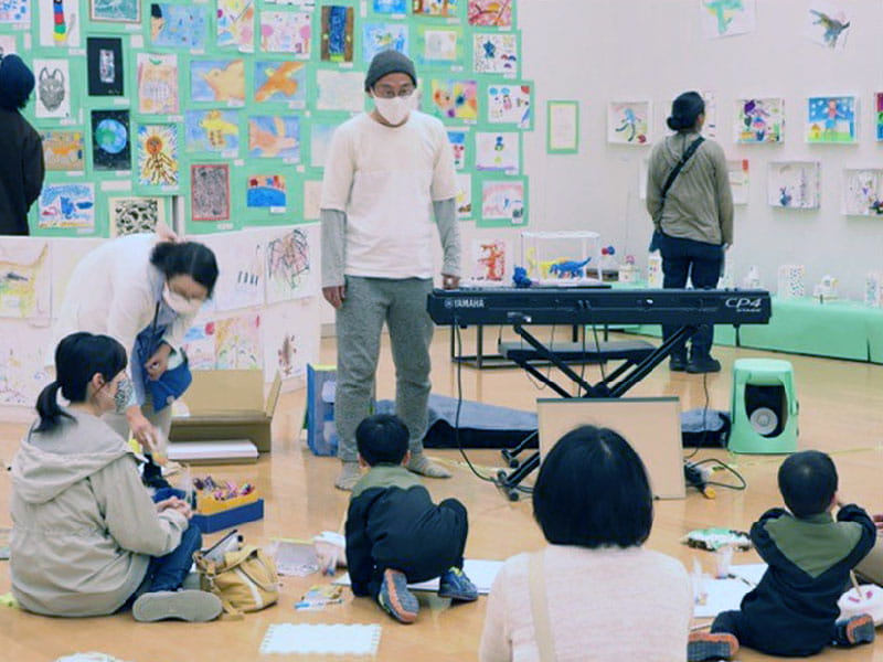 ワークショップ：2021年4月音を描くこと、絵を奏でること。