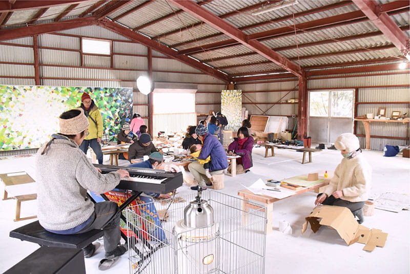 オープンアトリエ -めでて ふくらんで はな-