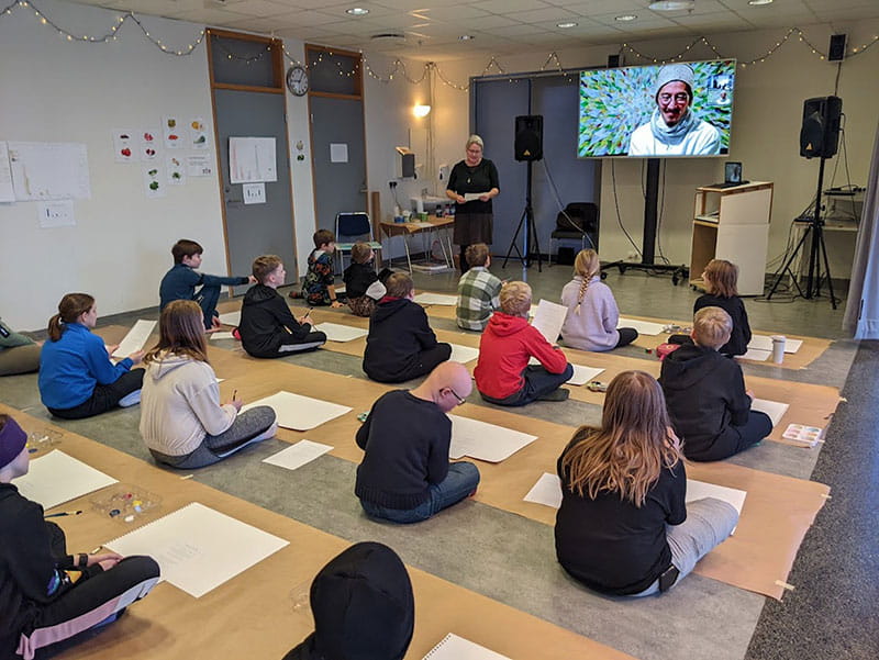 音を描くこと、絵を奏でること